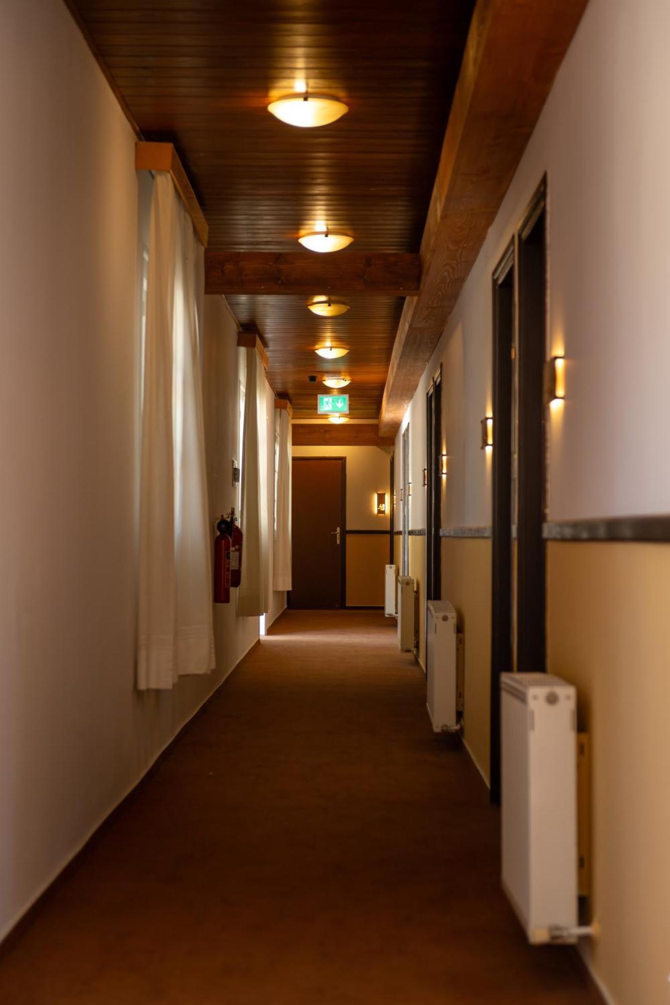 New Helvetia Hotel Platres Exteriör bild